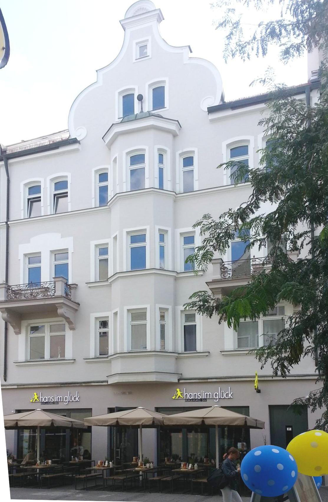 Sanierung Wohn- und Geschäftshaus hans im glück
