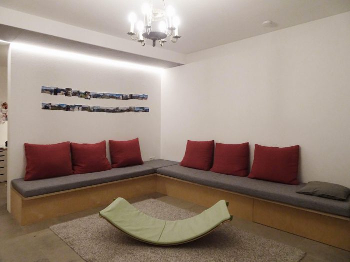 Energiesparhaus Couch