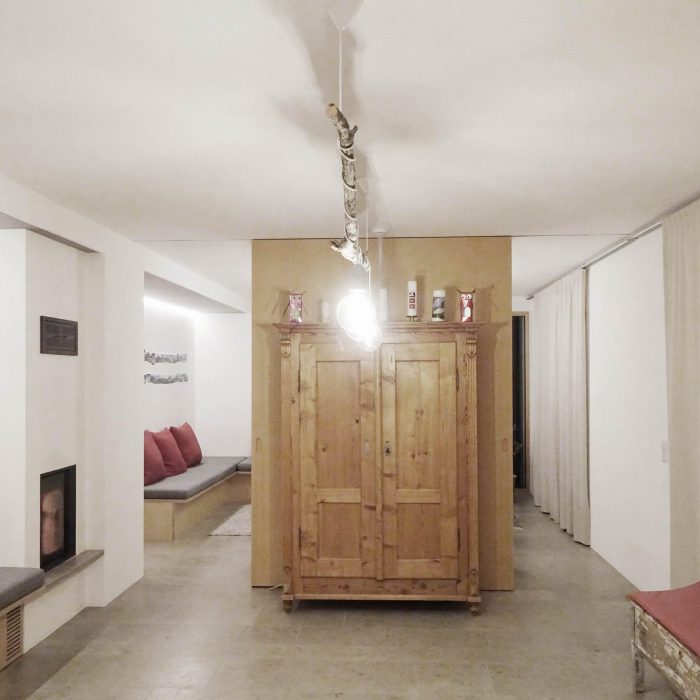 Energiesparhaus Schrank 01